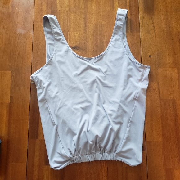 NWT Fabletics Purple & Black Lucia Tank & Bra Set - Picture 3 of 9